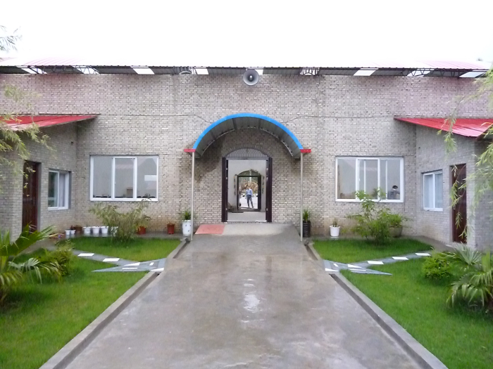 1206241501efd5aaf7795bb79b.jpg