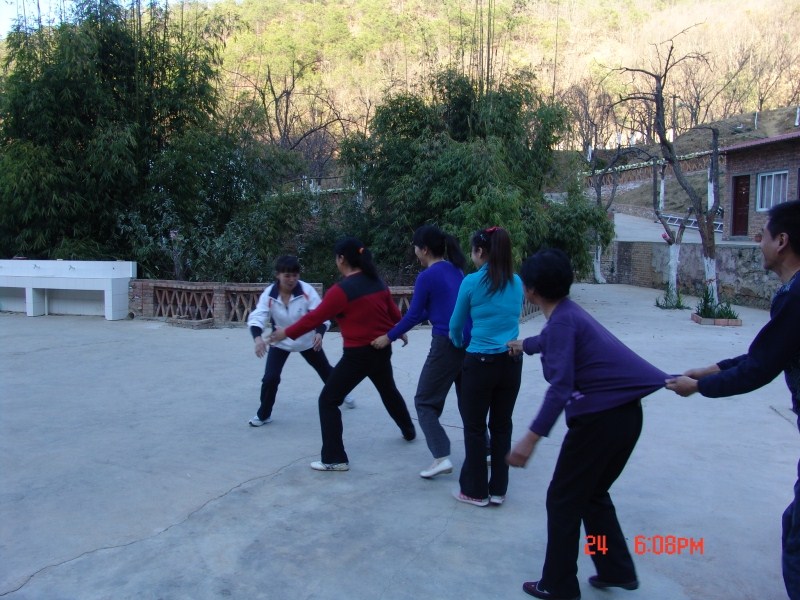 115912yd3nqjw8dc1fd1qw.jpg