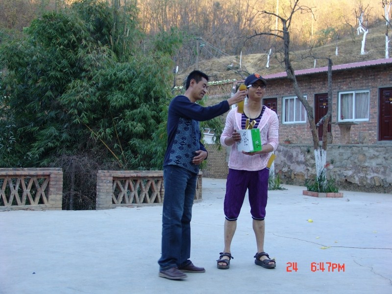 122039q2mzbm2vqwdlczb8.jpg