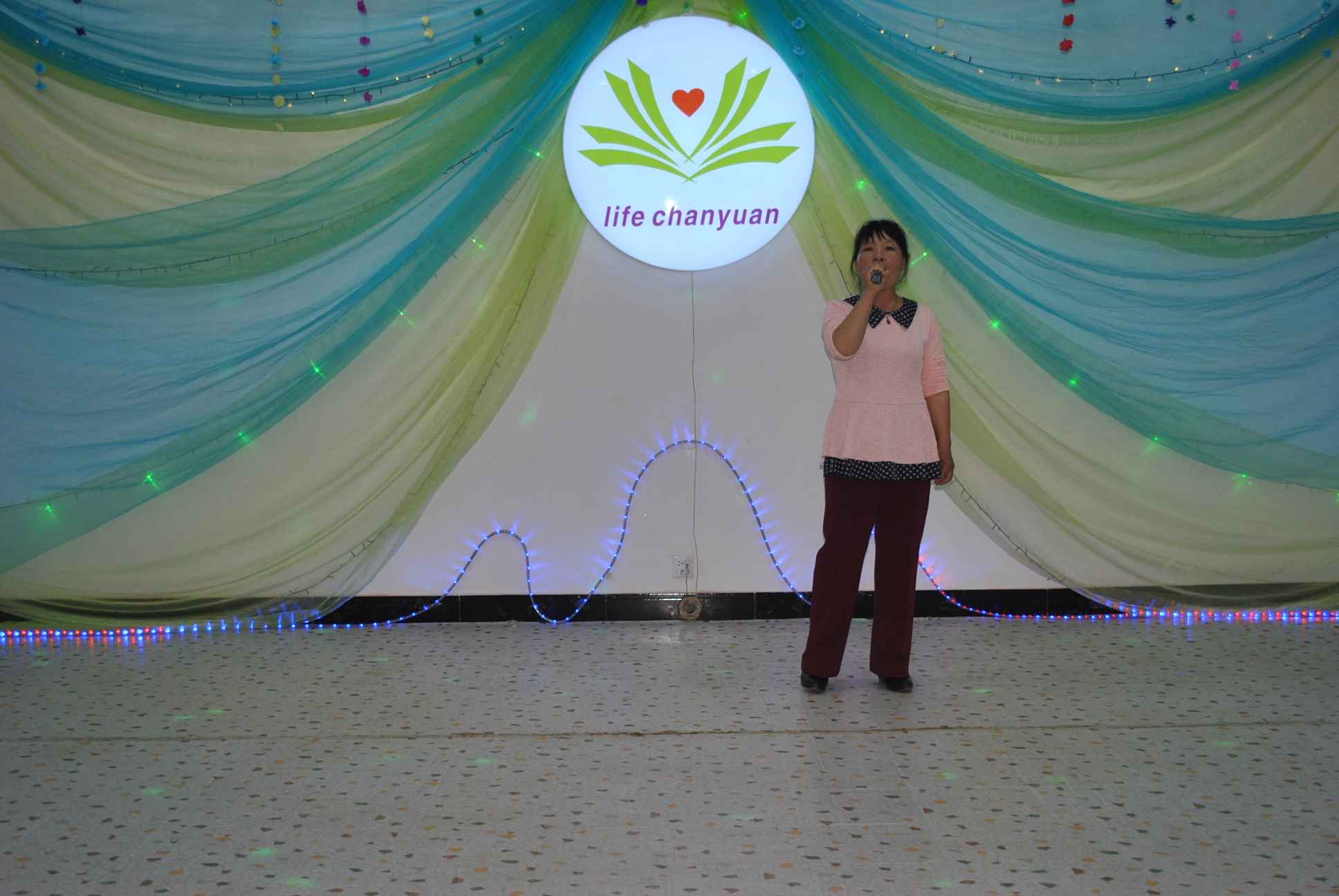 164254sd7lmz6sdrdsd9su.jpg