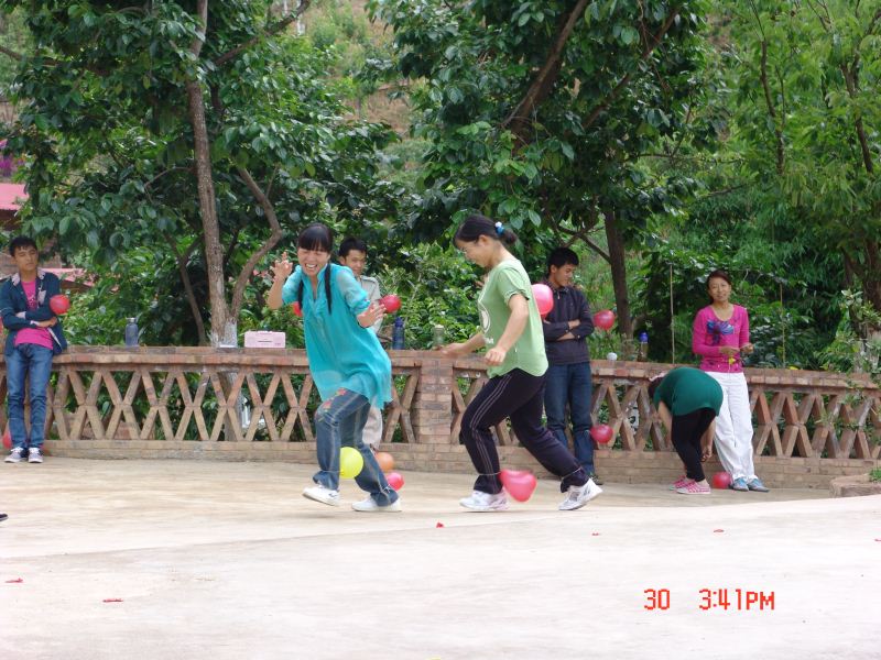 124134qm8a0a3s05315fvb.jpg