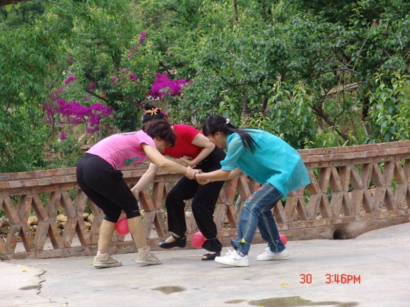 124212exca4444j9nc4jo1.jpg