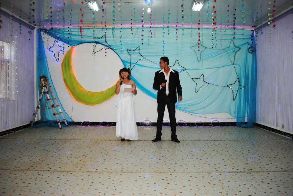 115002o88unx0unb0w8q87.jpg