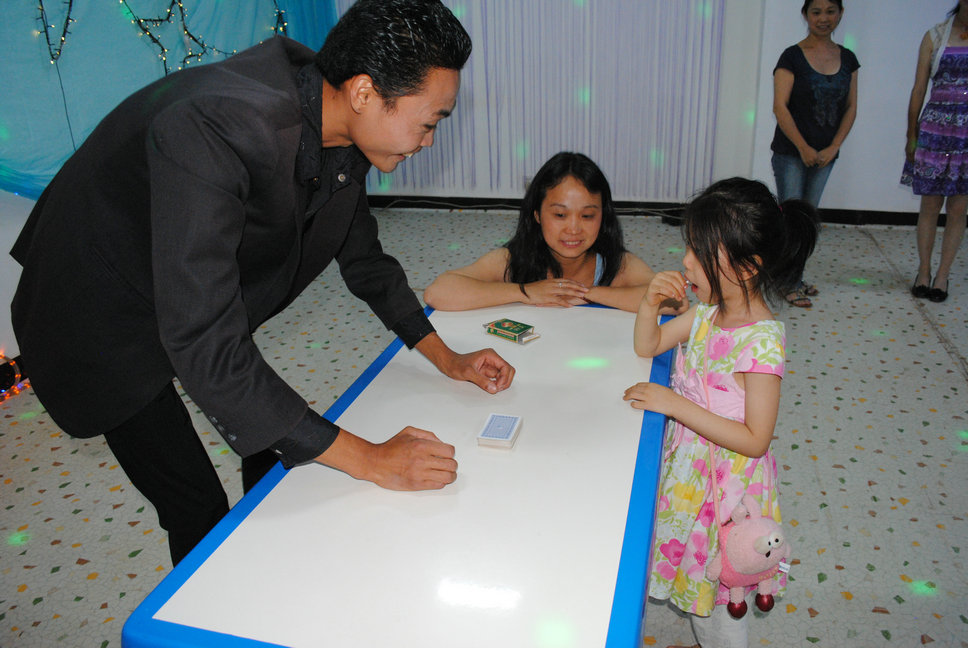 115547zq6twcmomfwbmsnw.jpg