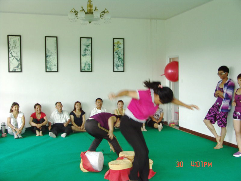 蹦蹦球 (27).jpg