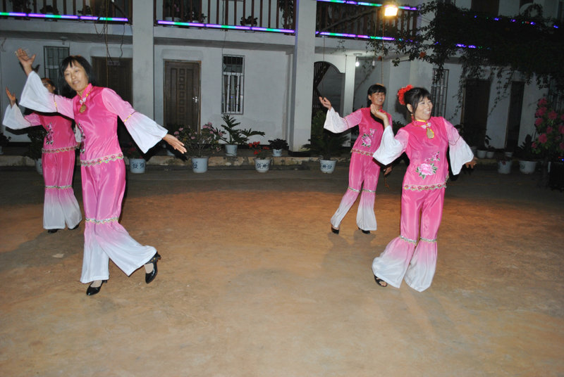 201204muuwbo7uyzczjdzy.jpg