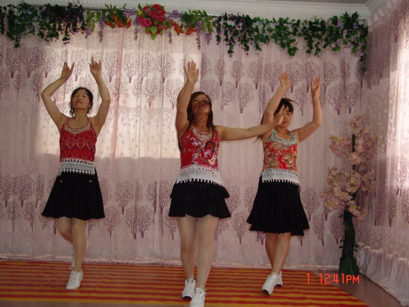 135600n083pyy1cy5y1aqk.jpg