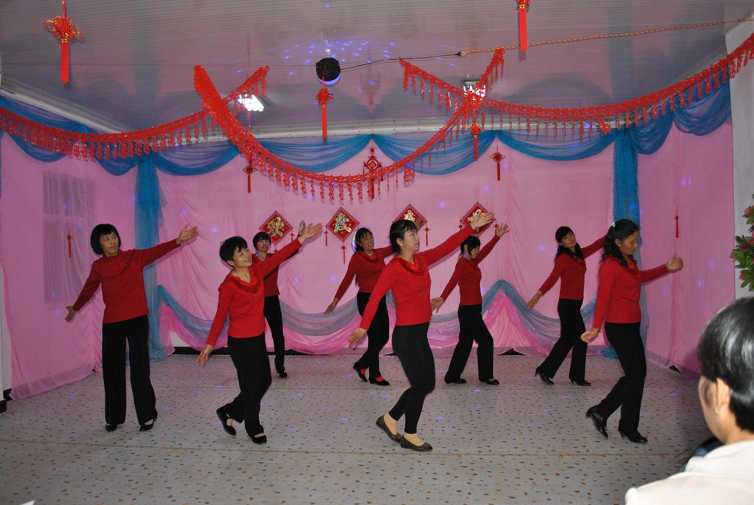 184515lpx8pzxjypyl846p.jpg